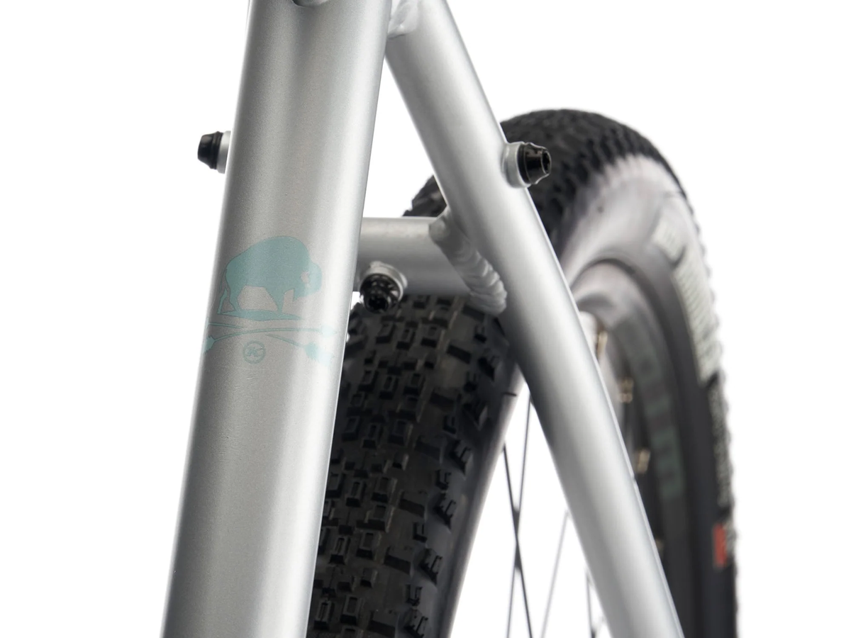 Kona Rove AL 650 zilver