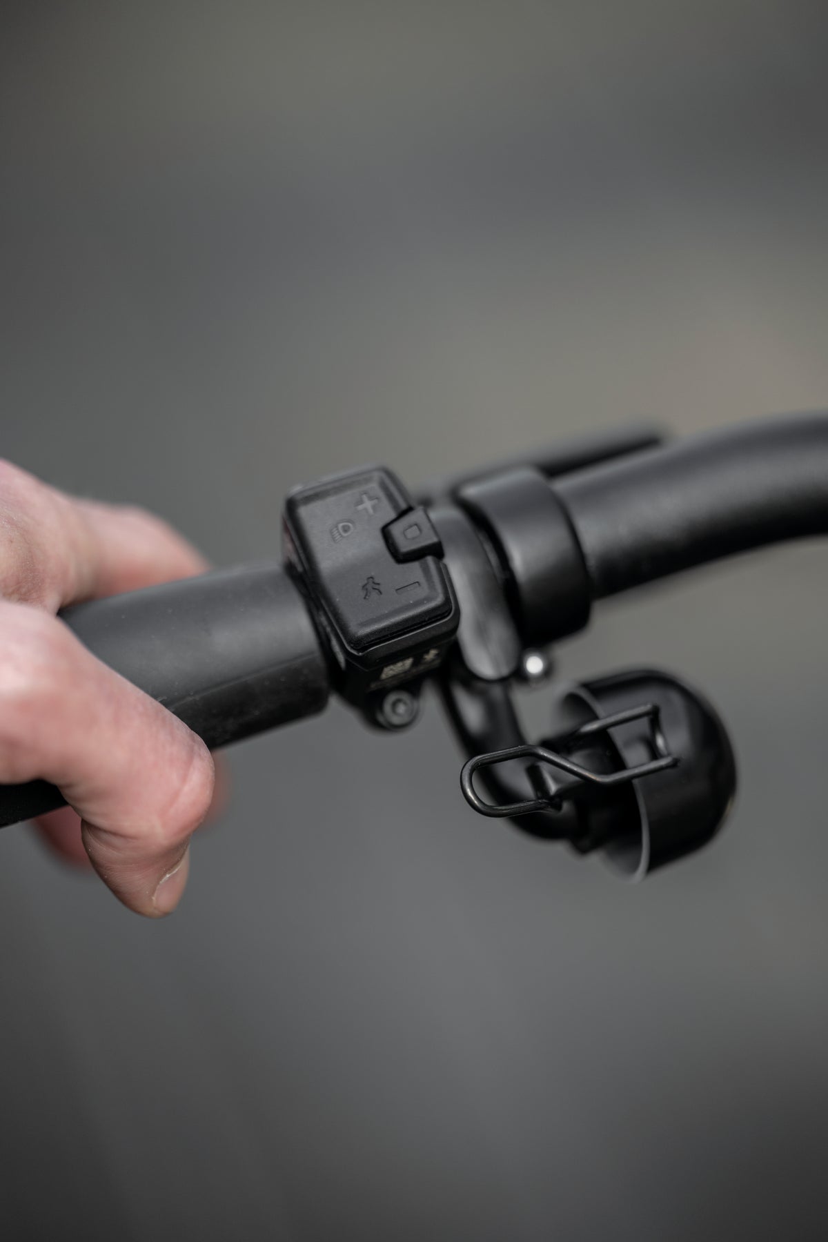 i:SY Skyfly S10