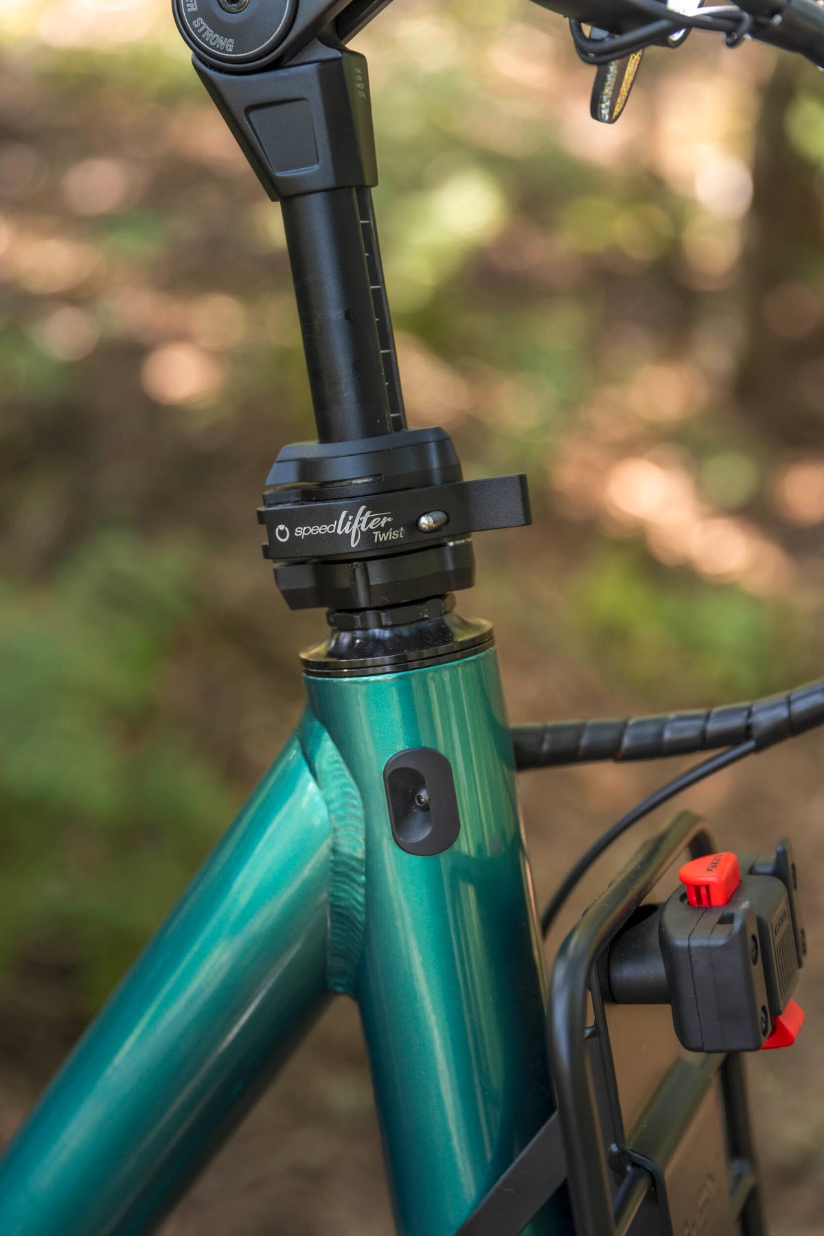 i:SY E5 ZR F CX Adventure